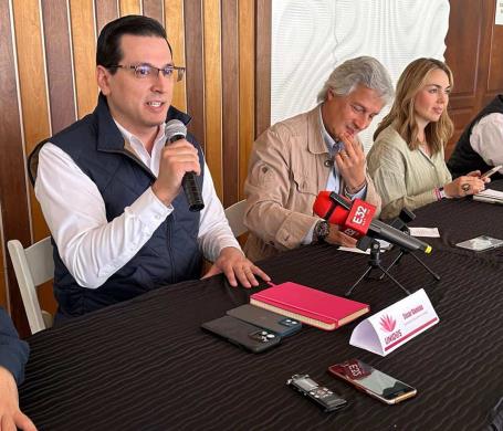 Claudio X González afirmó que lo que está en juego es democracia o dictadura, narcoestado o estado de derecho
