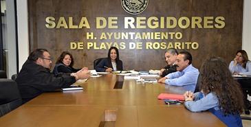 Analiza Cabildo de Playas de Rosarito solicitudes para otorgamiento de permiso de alcoholes