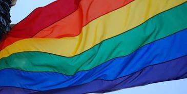  CNDH celebra que en Nuevo León puedan casarse parejas del mismo sexo