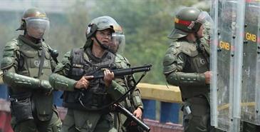 Sube tensión en frontera de Venezuela y Colombia
