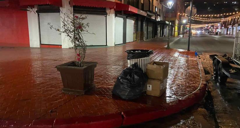 Reitera Gobierno de Ensenada exhorto a locatarios de la zona turística evitar dejar basura en papeleras